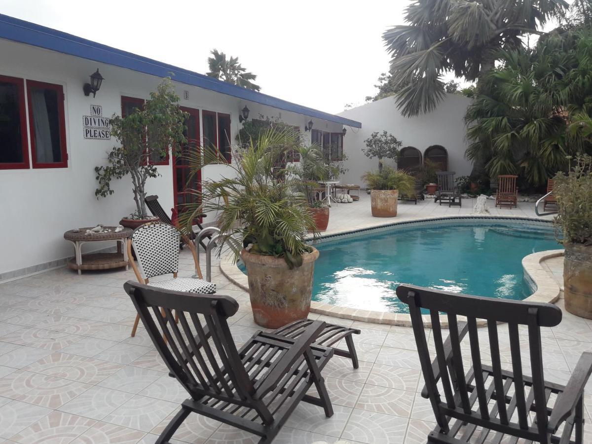 Aruba Harmony Apartments オラニエスタッド エクステリア 写真